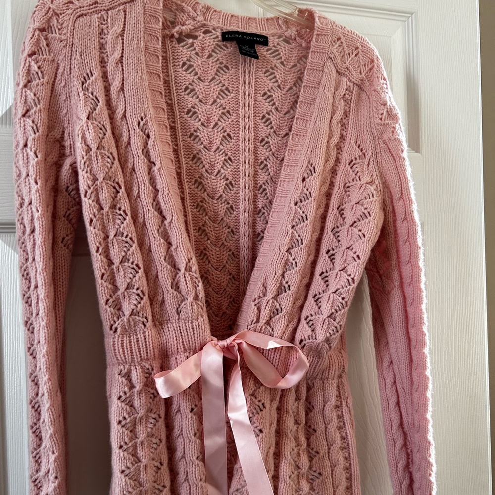 Adorable Elena Solano cardigan